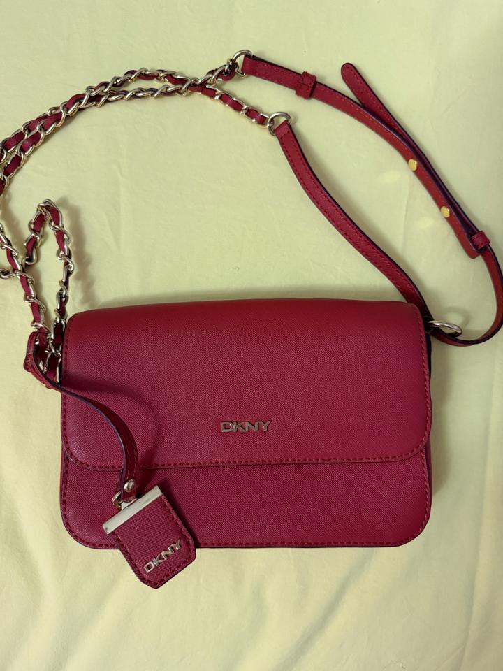DKNY
