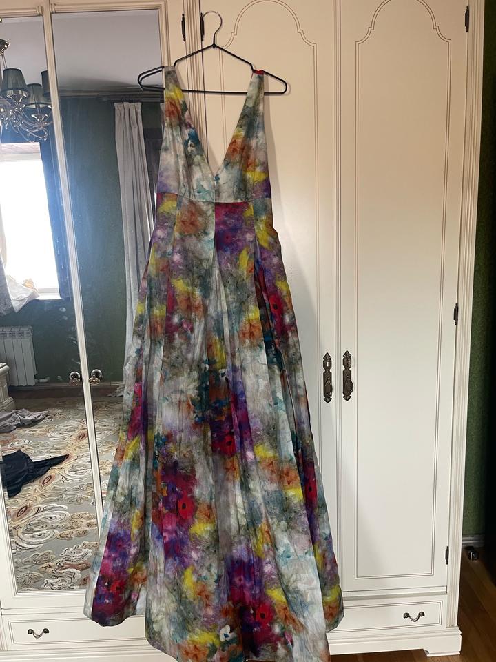 Alice + Olivia