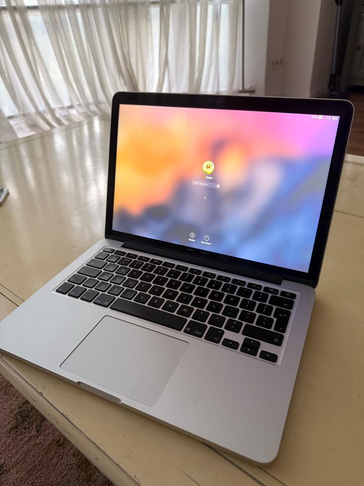 Ноутбук Apple MacBook Pro 13, Mid 2014