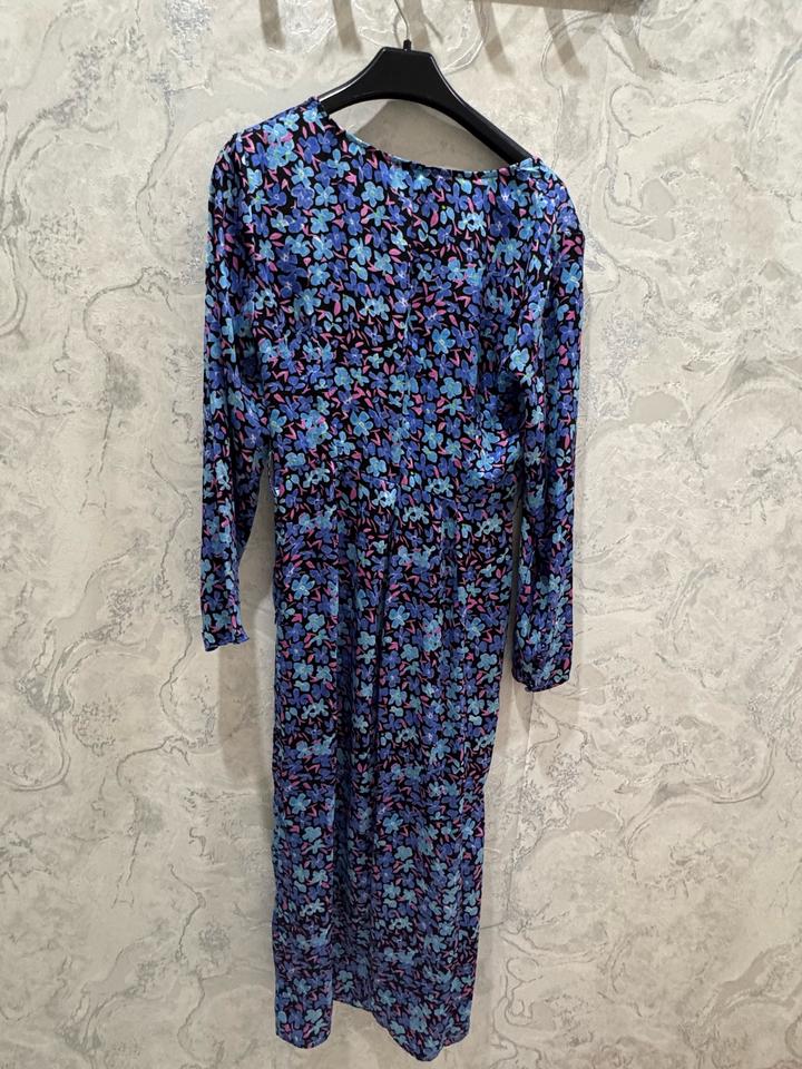 Zara Платье с цветочным принтом