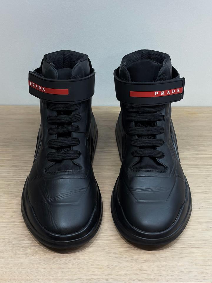 Высокие кеды Prada