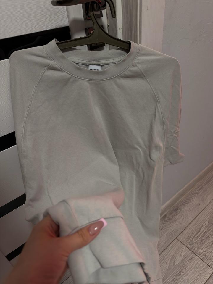 Футболка Bershka