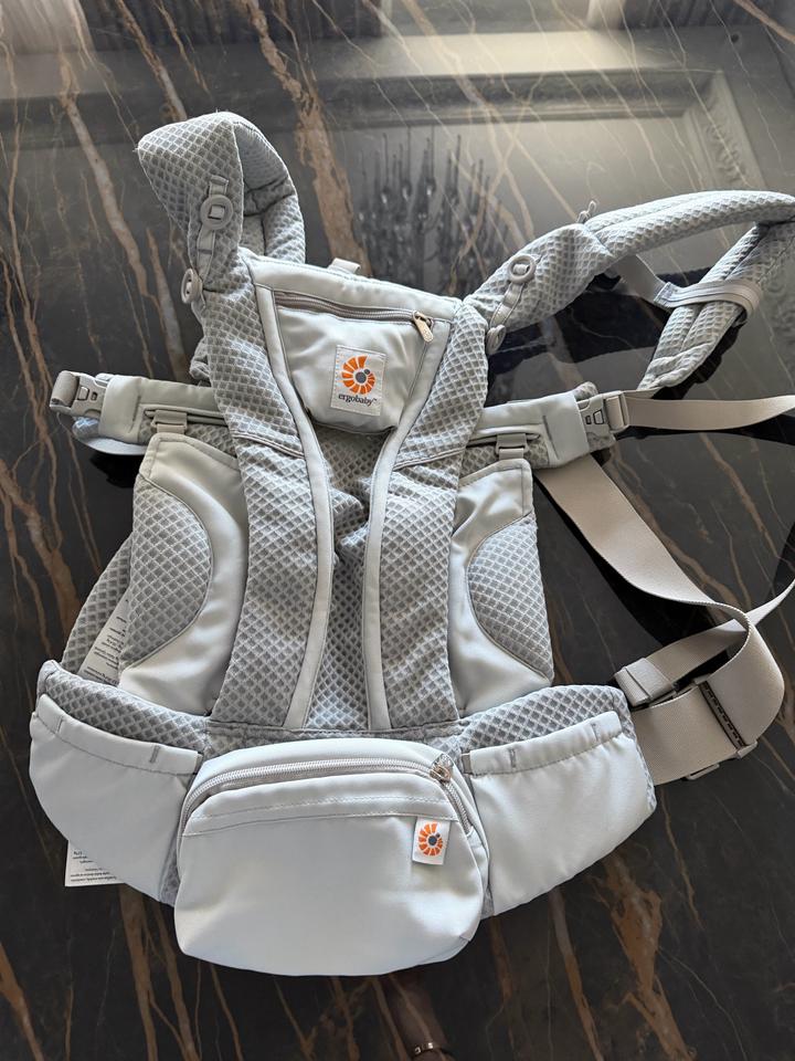 Ergobaby