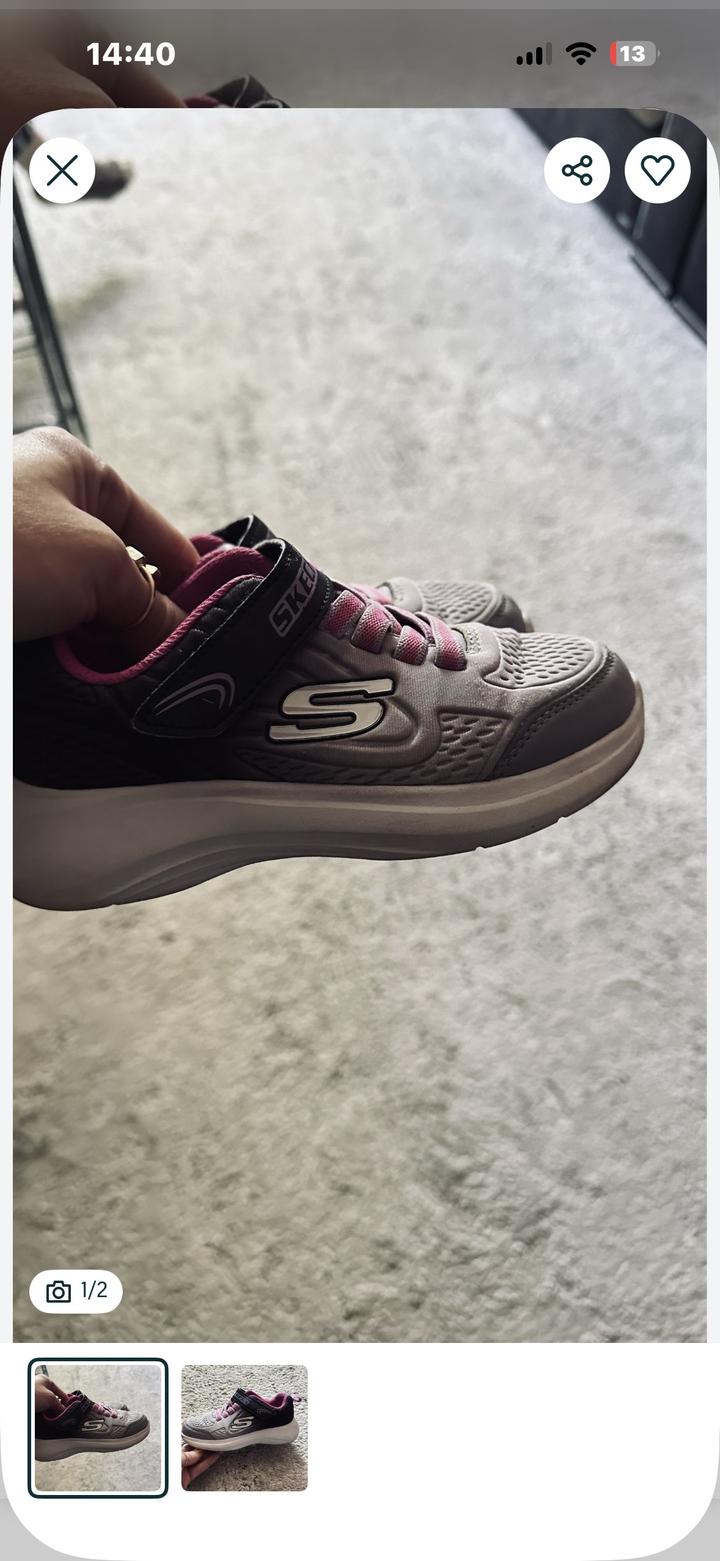 Skechers