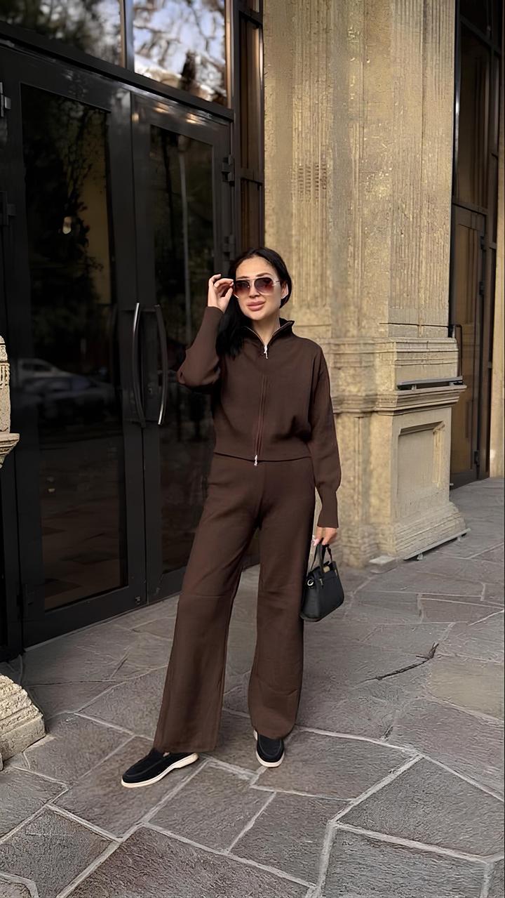 Zara Трикотажный костюм с кофтой на молнии и широкими брюками Zar