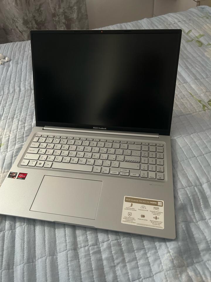 ASUS