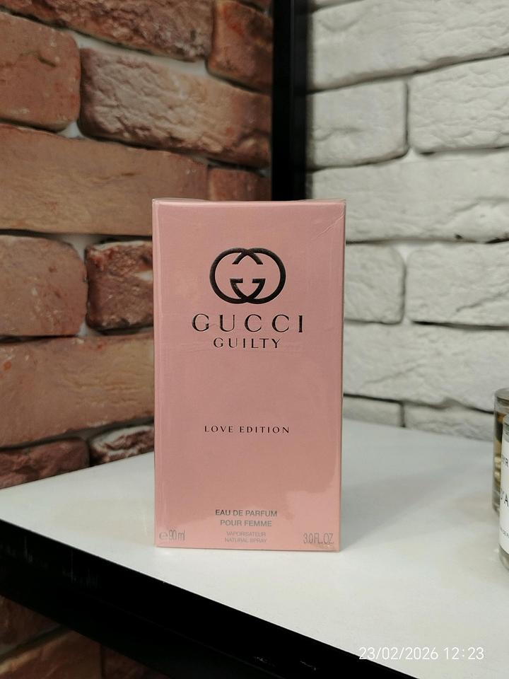 Gucci