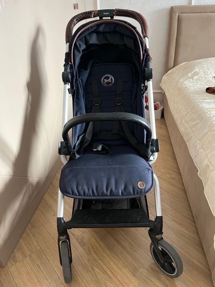 Cybex