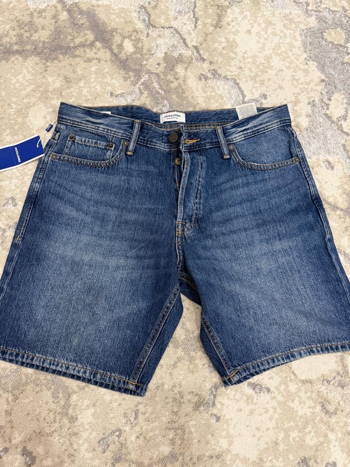 Джинсовые шорты JACK & JONES