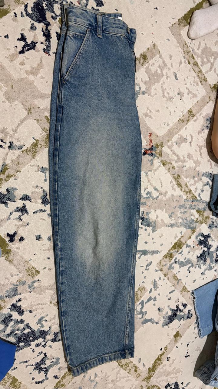 Джинсы Bershka