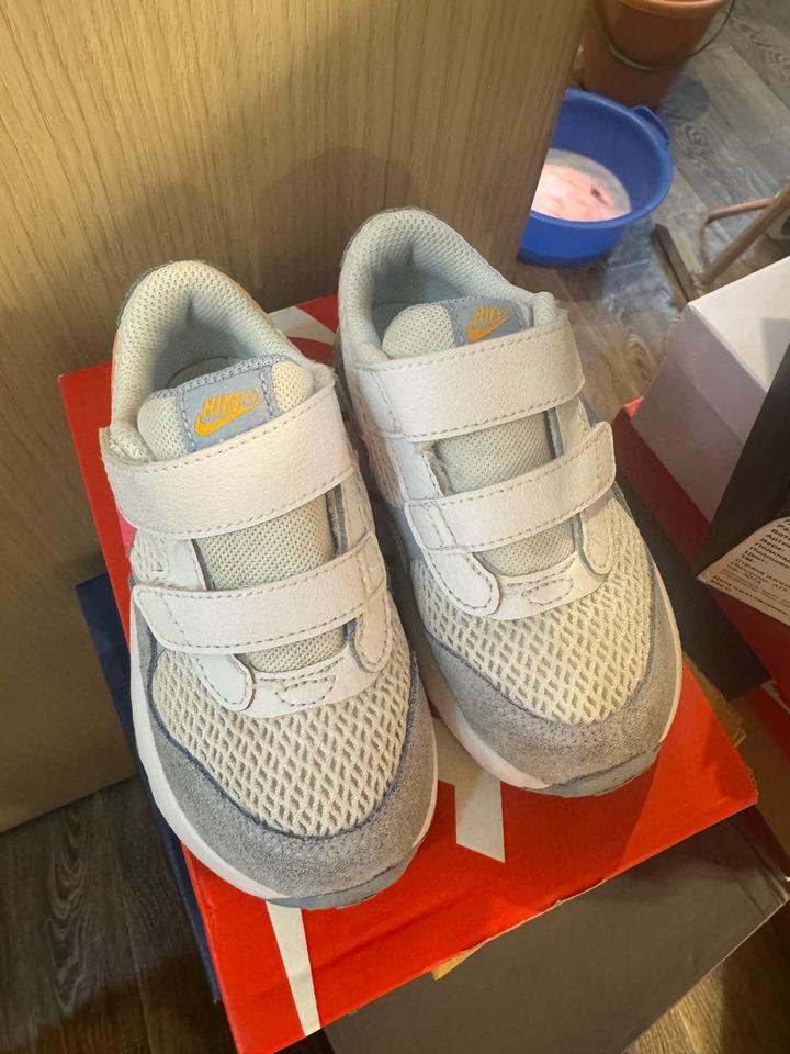 Nike