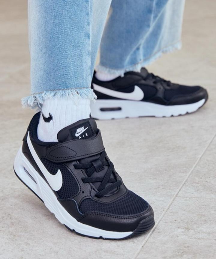 Кроссовки Nike