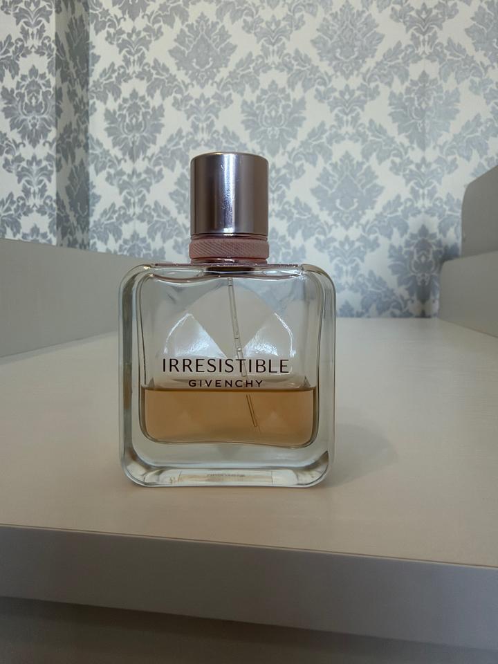 Парфюмерная вода Givenchy Irresistible