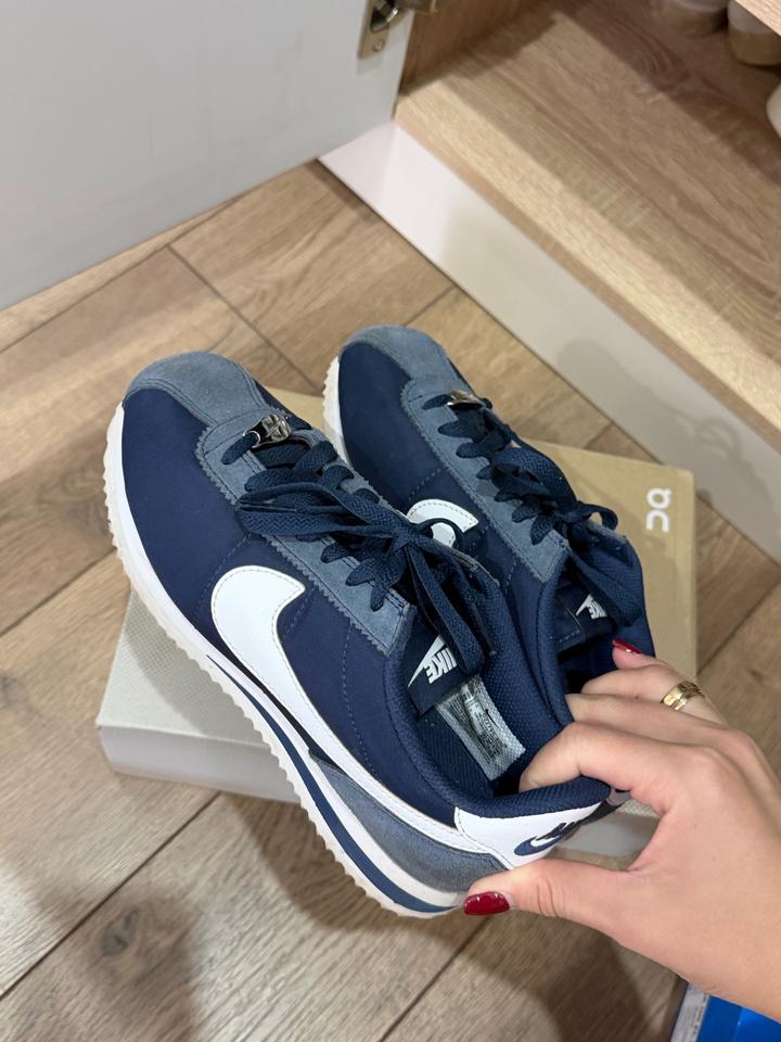Nike