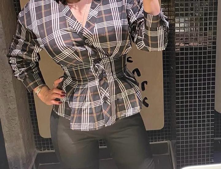 Zara Блуза в клетку с баской