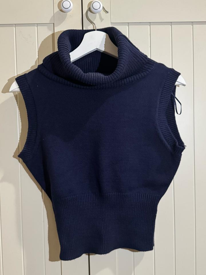 Жилет ZARA