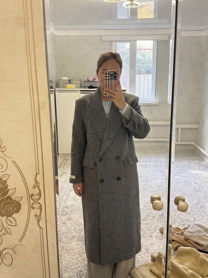 Двубортное пальто