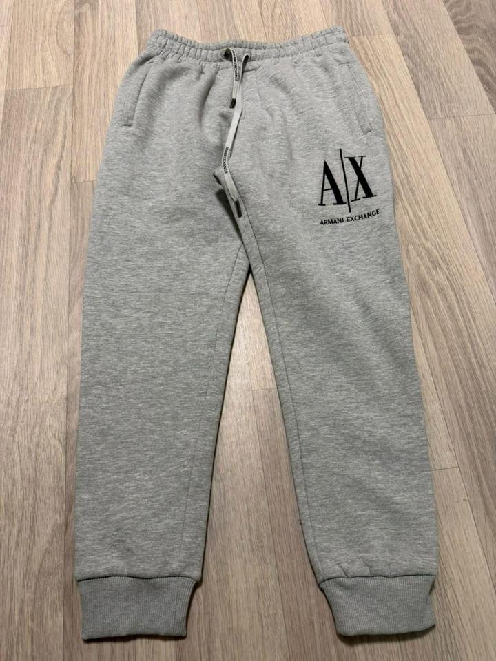 Armani Exchange Продам трико спортивное