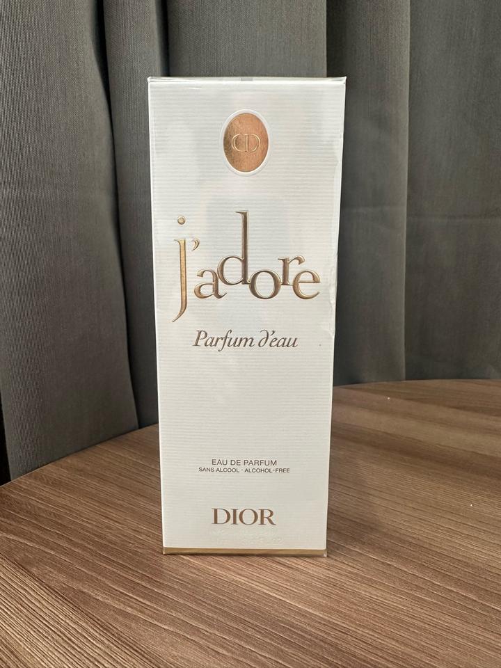 Парфюмерная вода Dior J'adore Parfum d'eau
