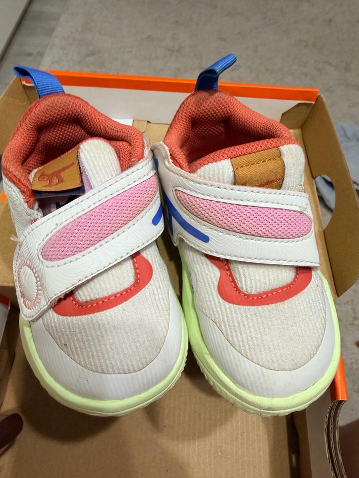 Nike