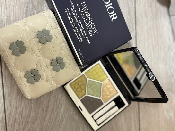 Dior