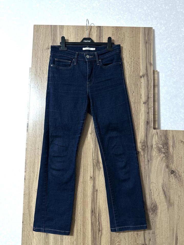 Levi's