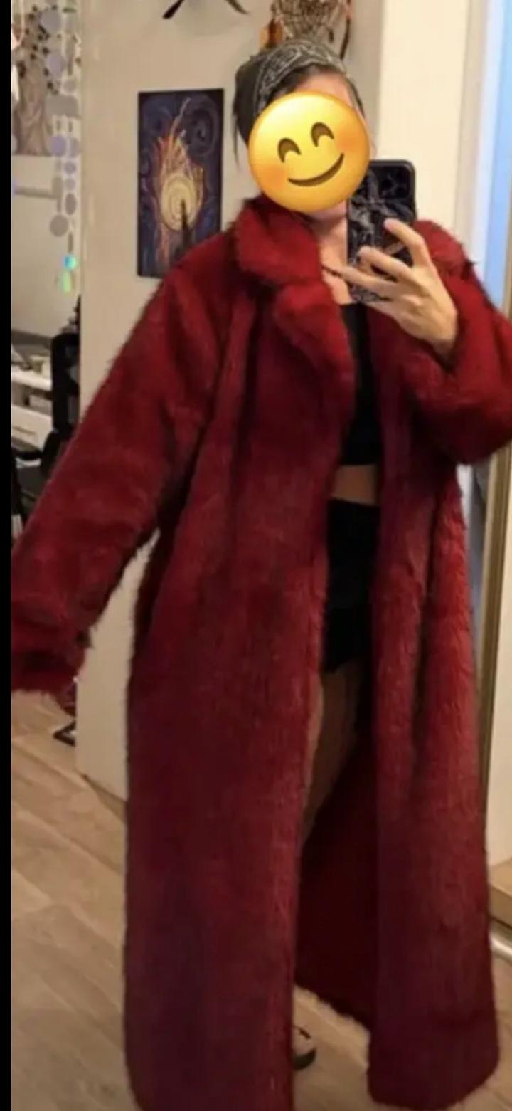 Шуба из искусственного меха