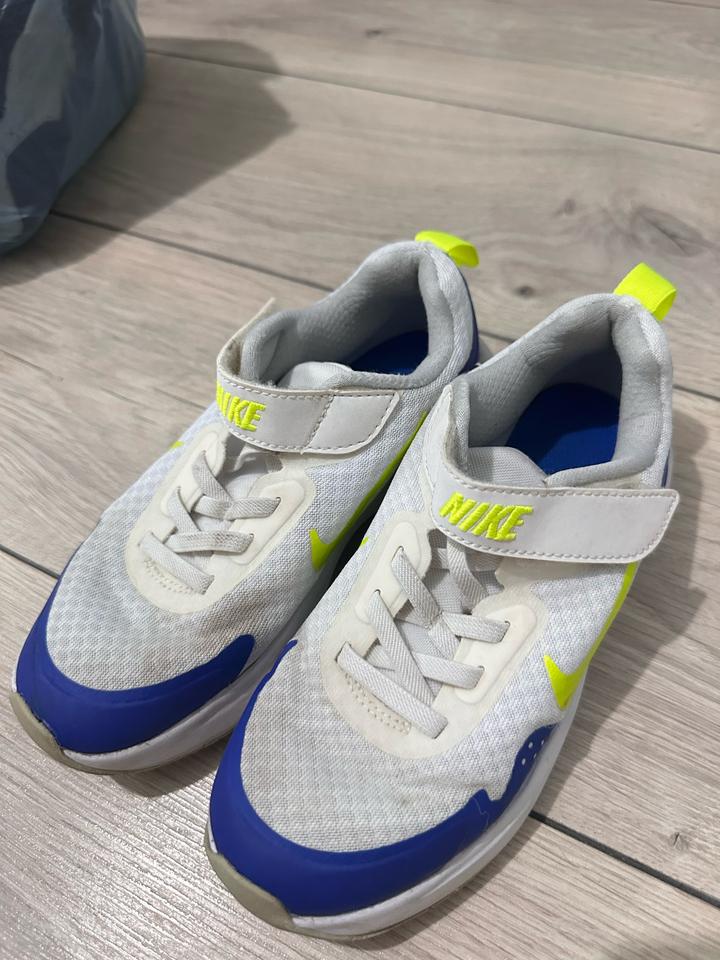 Nike