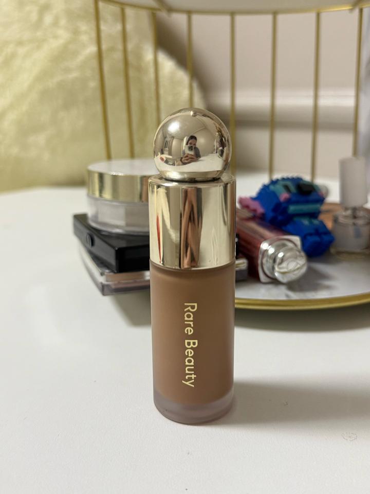 Rare Beauty Liquid Contour Mellow