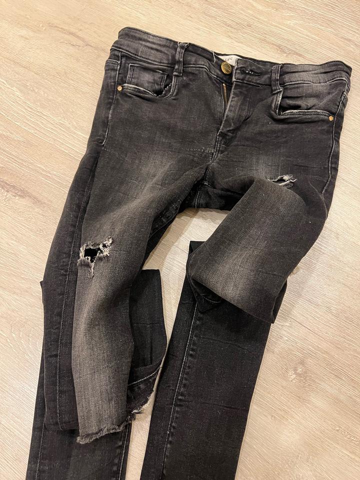 Джинсы Zara