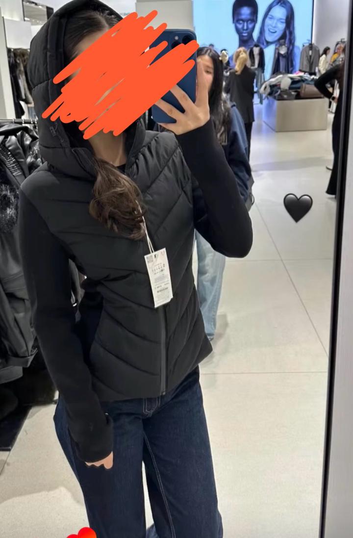 Zara Стеганая куртка с капюшоном