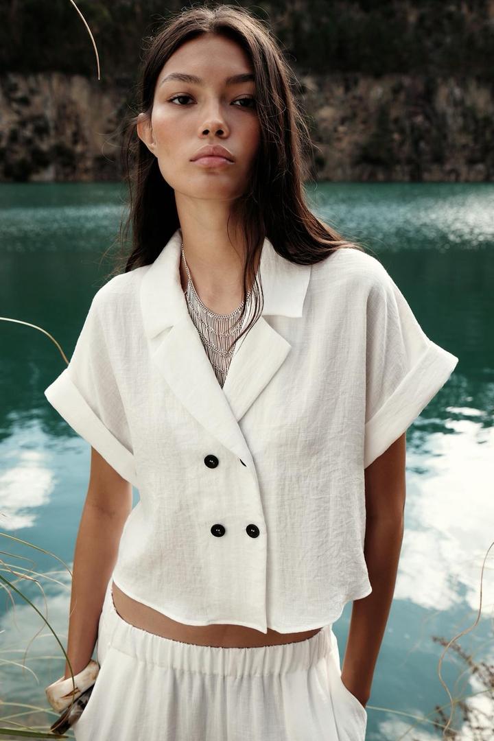 Укороченная двубортная блуза ZARA