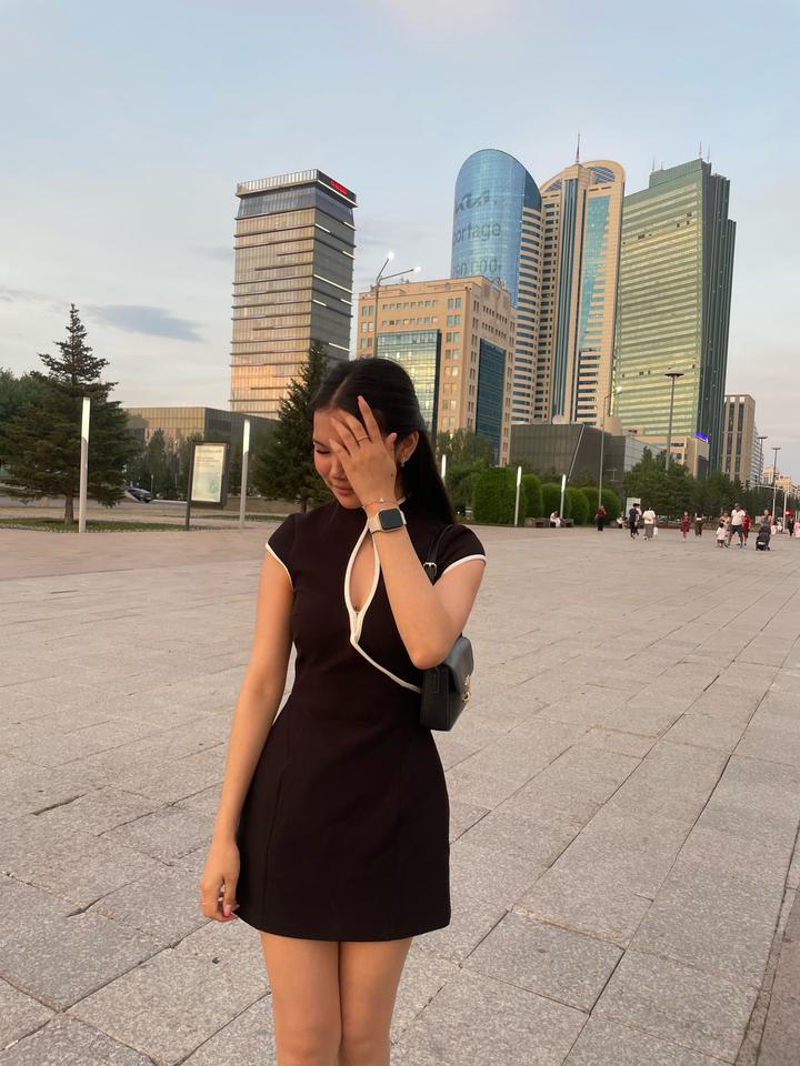 Zara Платье мини с воротником-стойкой