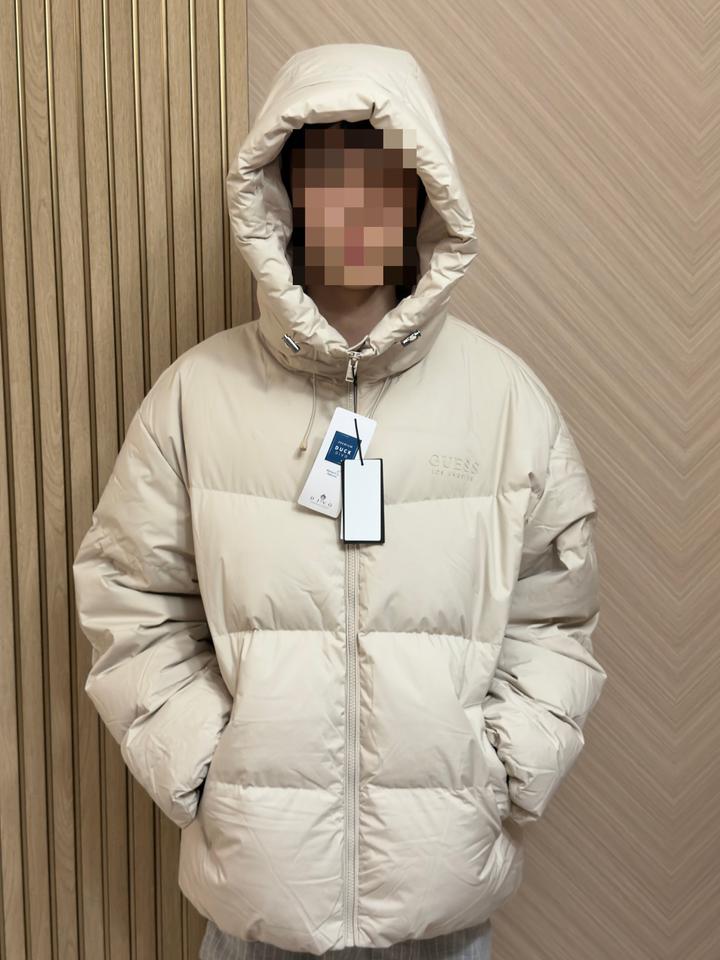 Пуховик GUESS с капюшоном