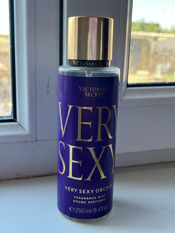 Victoria's Secret