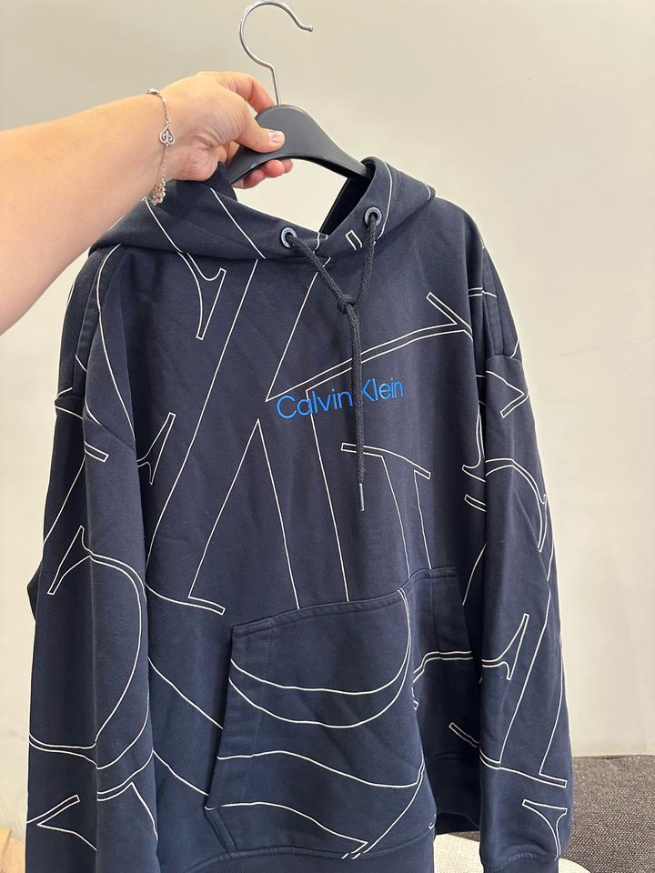 Худи Calvin Klein