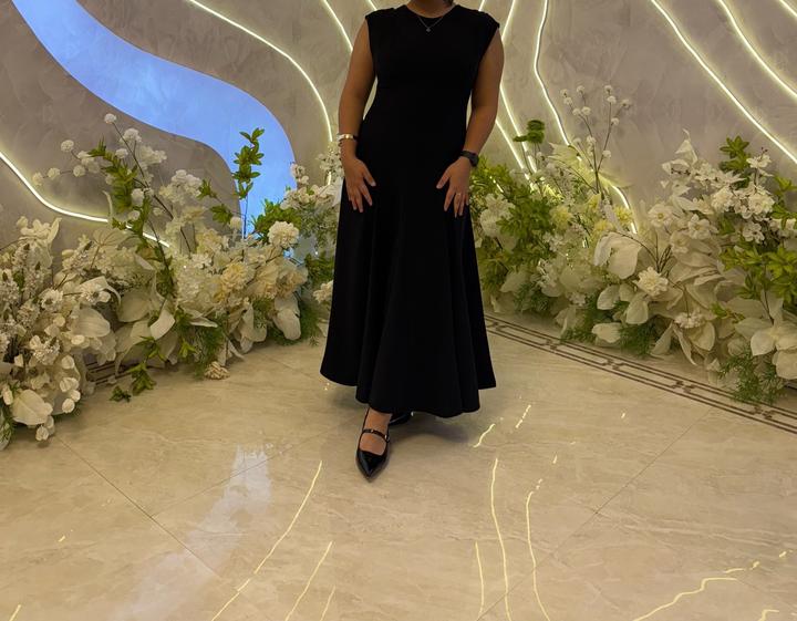 Zara Черное платье миди