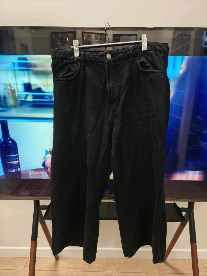 Джинсы Bershka