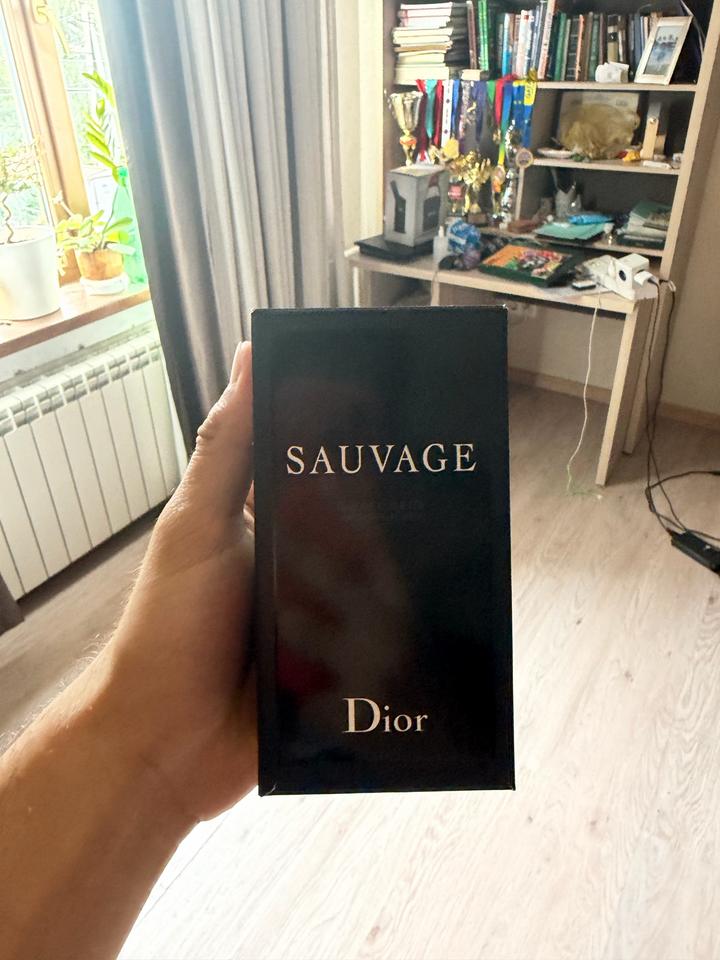 Dior