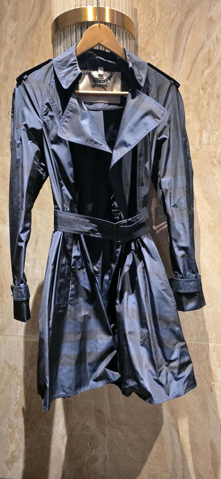 Плащ Burberry