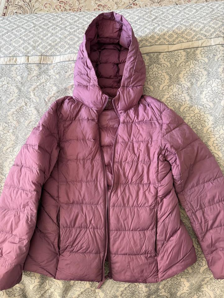 Пуховик UNIQLO