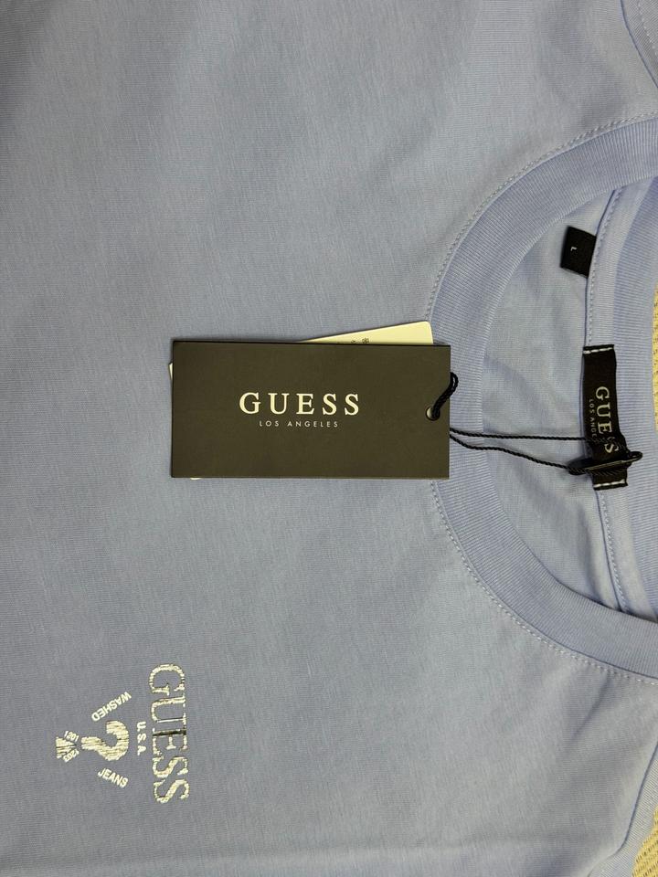 GUESS Футболка