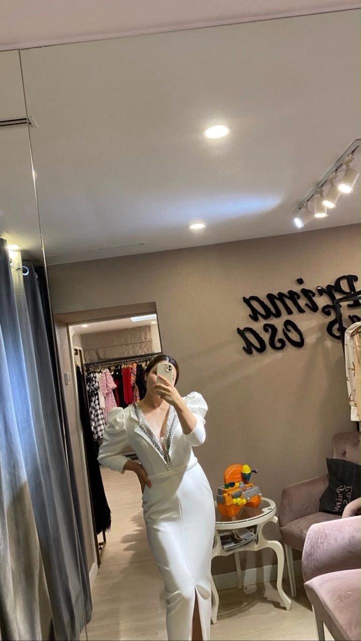 Elit Bella