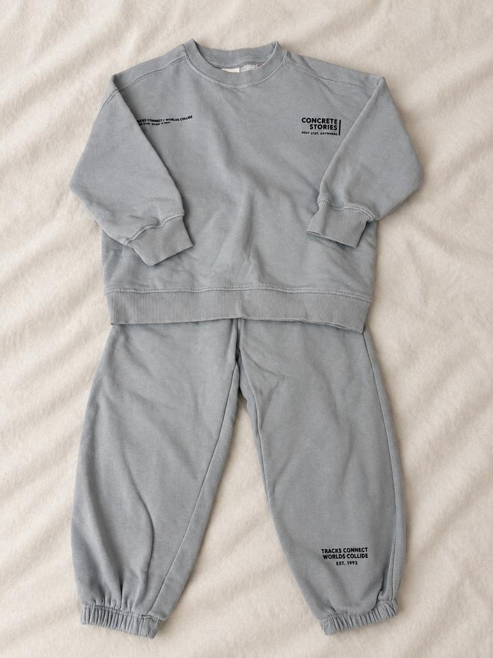 Детский спортивный костюм zara