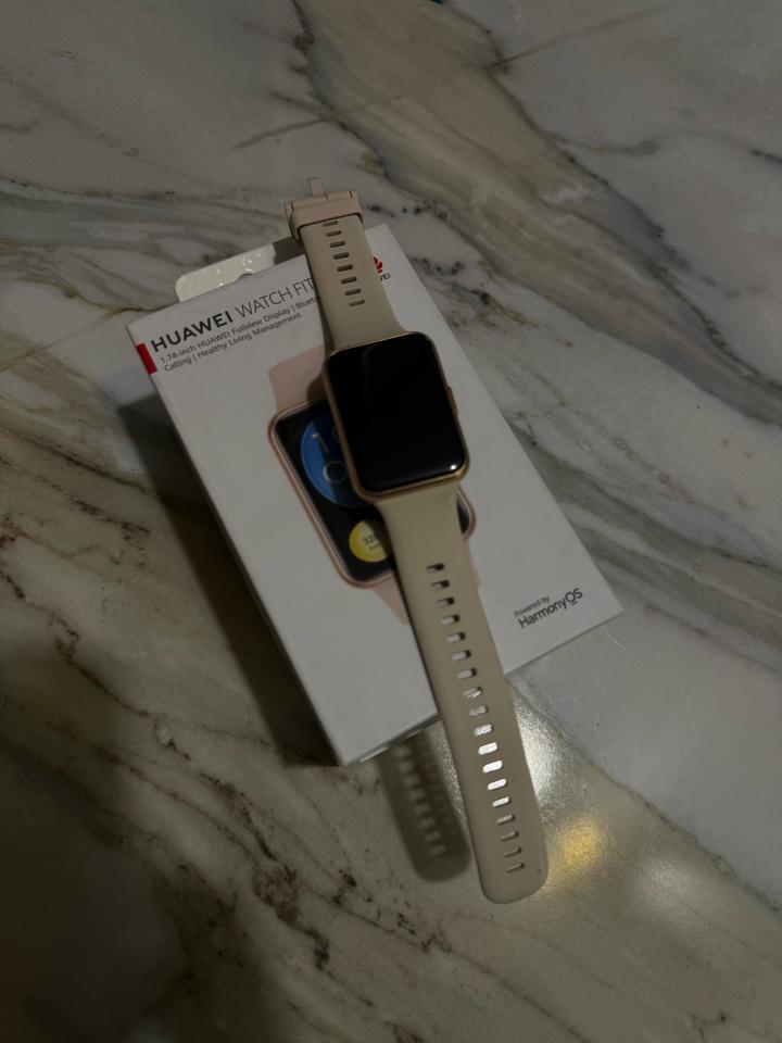Huawei Watch Fit 2