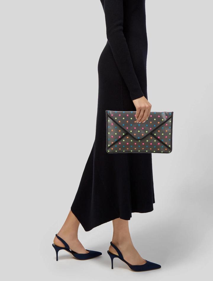 RED Valentino