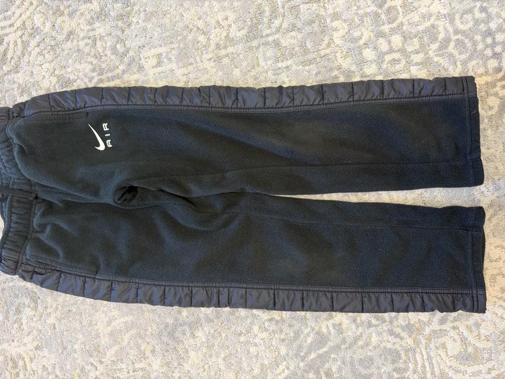 Спортивные штаны Nike