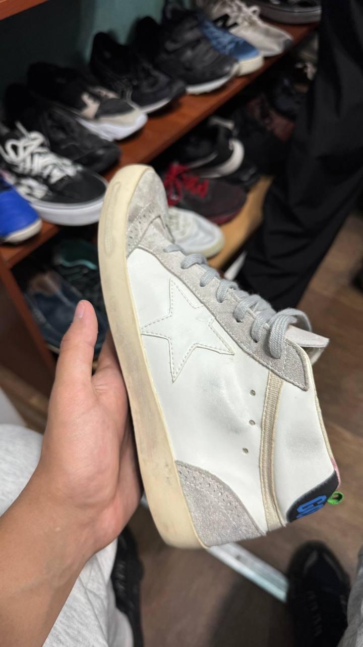 Golden Goose
