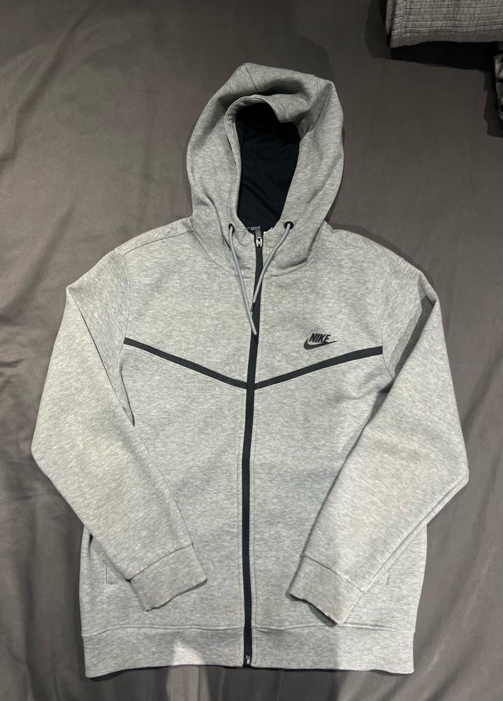 Худи Nike на молнии