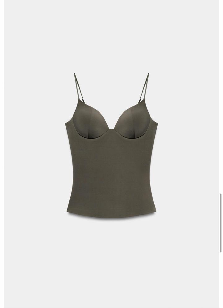 Топ бьюстье Zara